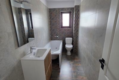 Garsonieră decomandată în Bucium - 8