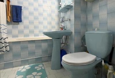 Apartament cu 3 camere decomandat în Central - 1