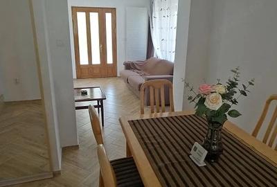 Casă cu 6 camere cu Teren 420 Mp în Breaza - 2