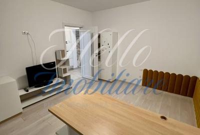 Apartament cu 3 camere semidecomandat în Florești - 4