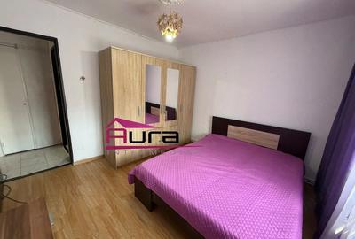 Apartament cu 3 camere decomandat în E3