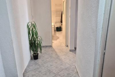 Apartament cu 2 camere decomandat în Gară