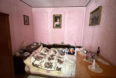 Apartament cu 2 camere nedecomandat în Central