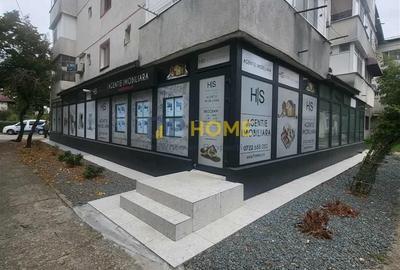 Spațiu comercial, de 100 mp, în Central
