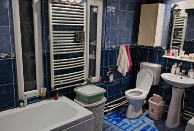 Casă cu 4 camere în Exterior Vest - 1