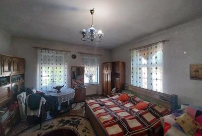 Casă cu Teren 1280 Mp în Central - 4