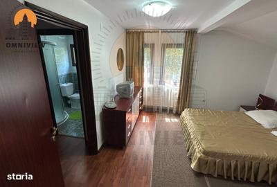 Casă cu 4 camere în Central