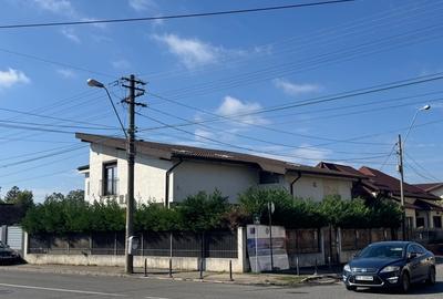 Casă individuală cu 5 camere cu Teren 300 Mp în Central - 2