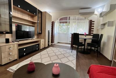 Apartament cu 2 camere semidecomandat în Inel II