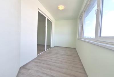 Apartament cu 3 camere semidecomandat, mobilat în Florești - 9