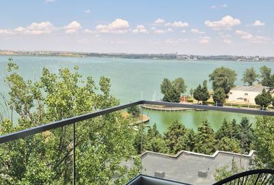 Apartament cu 3 camere semidecomandat în Nord