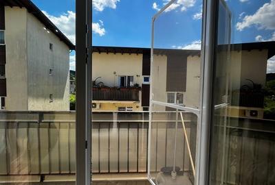 Apartament cu 3 camere decomandat în Gușterița - 3