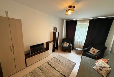 Apartament cu 2 camere semidecomandat, mobilat în Gara