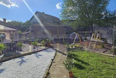 Spațiu comercial, în Foișorul de Foc