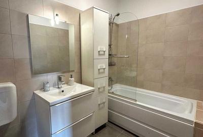 Apartament cu 2 camere decomandat în Central - 3