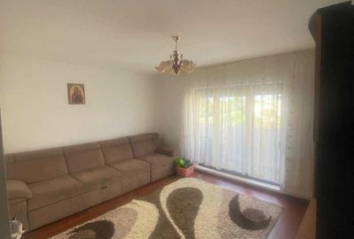 Apartament cu 3 camere decomandat în Micro 16 - 3