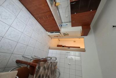 Apartament cu 3 camere semidecomandat în Govândari - 5