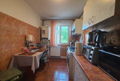 Apartament cu 3 camere semidecomandat în Brătianu - 6