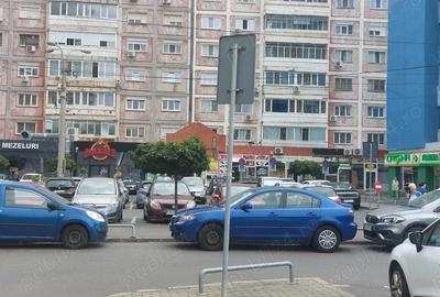 Apartament cu 3 camere semidecomandat, mobilat în Dacia - 14