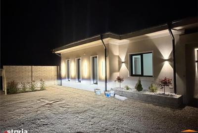 Casă cu 4 camere cu Teren 664 Mp în Zimandu Nou - 19