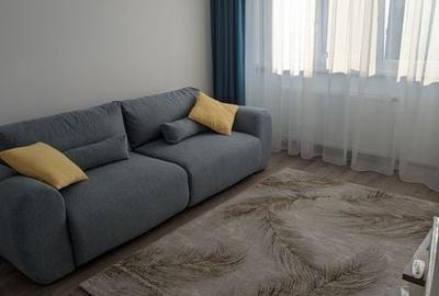 Apartament cu 2 camere decomandat în Nicolina
