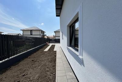 Duplex cu 3 camere cu Canalizare în Popas Păcurari - 11