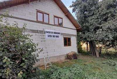 Casă cu 3 camere în Fălticeni - 1