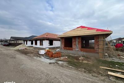 Casă cu 3 camere cu Teren 290 Mp în Clinceni