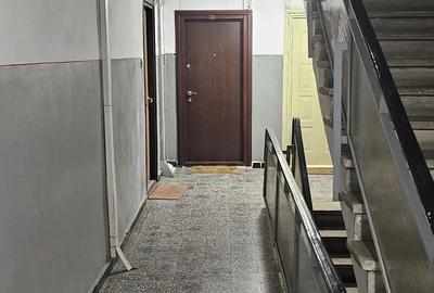 Apartament cu 2 camere decomandat în Compozitorilor