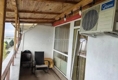 Apartament cu 2 camere decomandat în UTA - 2