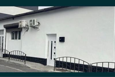 Casă cu 4 camere în Central - 2