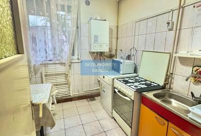 Apartament cu 3 camere decomandat în Central - 2