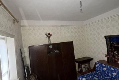 Casă cu 3 camere în Tudor Vladimirescu - 1