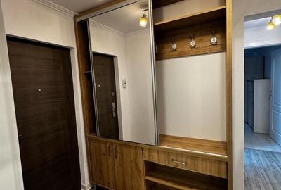 Apartament cu 3 camere decomandat în Malul Mureșului