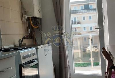 Apartament cu 2 camere decomandat, mobilat în Tractorul - 3