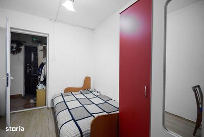 Apartament cu 3 camere semidecomandat în Trivale - 17