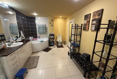 Apartament cu 3 camere decomandat în Central - 7