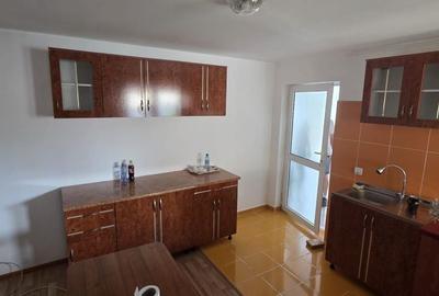 Casă cu 5 camere cu Teren 176 Mp în Tudor Vladimirescu - 4