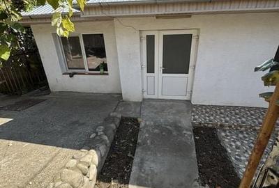 Casă cu 3 camere cu Teren 70 Mp în Central