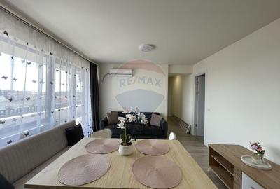 Apartament cu 3 camere semidecomandat, mobilat în Central - 2