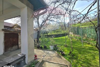 Casă cu 3 camere cu Teren 655 Mp în Central