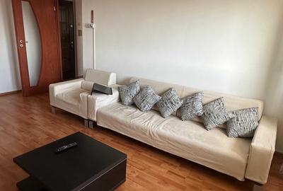 Apartament cu 2 camere decomandat în Sud