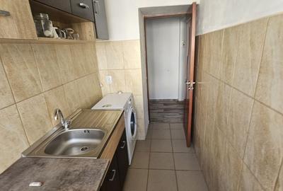 Apartament cu 2 camere în Ostroveni