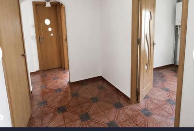 Apartament cu 2 camere decomandat în Păcurari