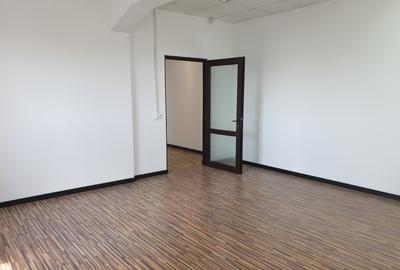 Birou, de 1,292.0999755859 mp, în B-dul București - 16