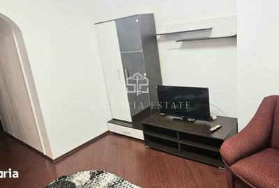Apartament cu 2 camere, mobilat în Republicii