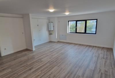 Apartament cu 2 camere decomandat în Exterior Est