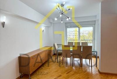 Apartament cu 4 camere semidecomandat în Unirii