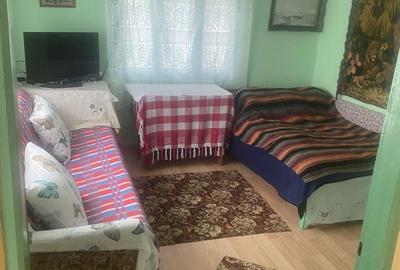 Casă cu 3 camere în Săpata - 2
