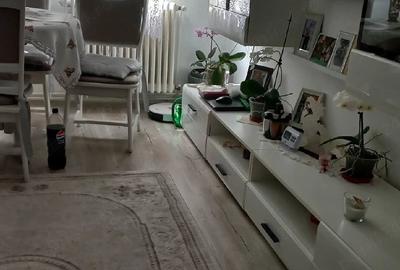 Apartament cu 3 camere semidecomandat în 14 Mai - 5
